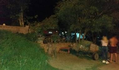 VILLA CURA BROCHERO :  HOMBRE EBRIO CHOCÓ CONTRA UNA VIVIENDA.
