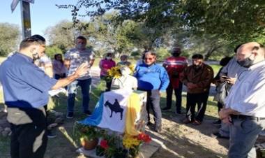 CÓRDOBA : SE PRESENTÓ LA BANDERA BROCHERIANA EN MALAGUEÑO CON CREADOR ALTAGRACIENSE.