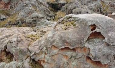 VÍDEO - ARCO DE PIEDRA EN LAS ALTAS CUMBRES, CÓRDOBA.