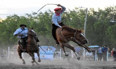 LA PAMPA : HABILITARON LAS JINETEADAS Y OTROS EVENTOS TRADICIONALISTAS.