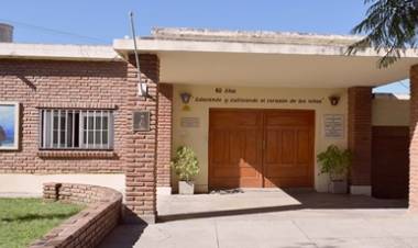  VILLA DE MERLO : CERRARON UNA ESCUELA TRAS CONFIRMAR QUE UNA DOCENTE DIO POSITIVO DE COVID-19.