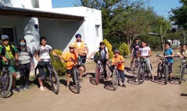 SAN JAVIER, TRASLASIERRA : BICICLETEADA POR LA PEDANÍA.