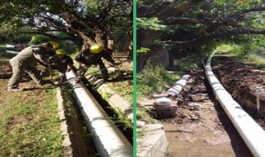 LA COOPERATIVA C.E.M.D.O, REALIZÓ IMPORTANTES TRABAJOS EN LA TOMA DE AGUA DE LA PLANTA POTABILIZADORA DE PIEDRA PINTADA, VILLA DOLORES.