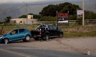 VILLA DE MERLO : MURIÓ UNA PERSONA EN UN CHOQUE FRONTAL EN RUTA 1.