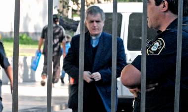 EXTIENDEN HASTA EL 2028 LA CONDENA POR ABUSO AL SACERDOTE JULIO CÉSAR GRASSI.