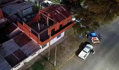 Tomó de rehén a su familia y cuando llegó la policía se pegó un tiro.