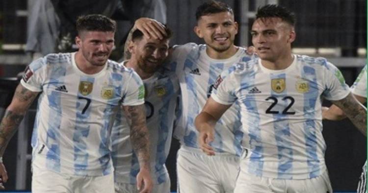 LA SELECCIÓN ARGENTINA BRILLÓ Y GOLEÓ A URUGUAY EN EL MONUMENTAL.