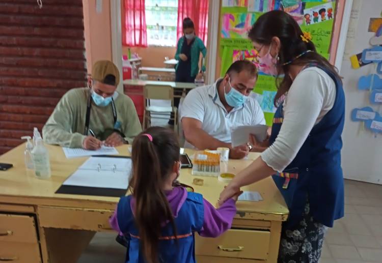 CAMPAÑA DE DETECCIÓN DE CHAGAS EN ESCUELAS DEL DEPARTAMENTO MINAS, CÓRDOBA.